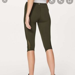 Lululemon train times crop